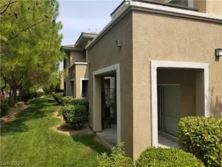 Photo #3: 2236163 Listing 
