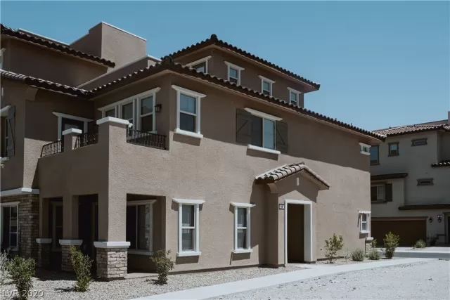 MLS: 2236192 Condo For Sale