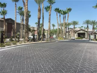 Photo #1: 2236229 Listing