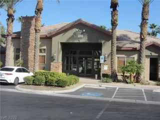 Photo #2: 2236229 Listing