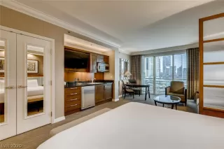 Photo #5: 2236238 Listing 