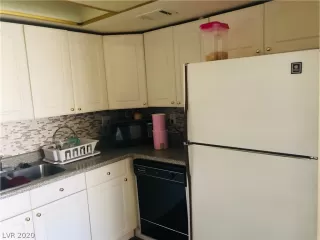 Photo #4: 2236262 Listing 