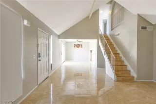 Photo #4: 2236321 Listing 