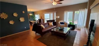 Photo #4: 2236355 Listing 