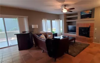 Photo #6: 2236355 Listing 