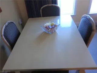 Photo #3: 2236362 Listing