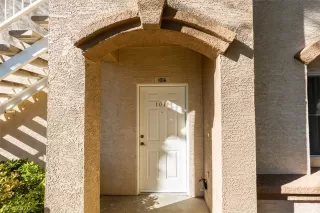 Photo #1: 2236363 Listing