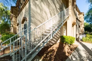 Photo #2: 2236363 Listing