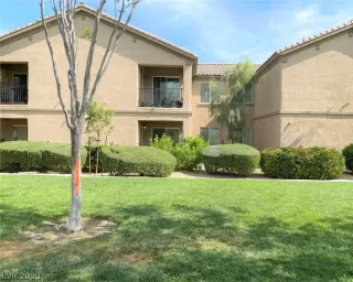 Photo #2: 2236415 Listing 