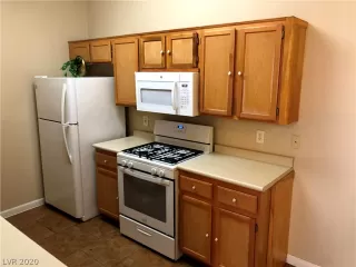 Photo #5: 2236451 Listing 