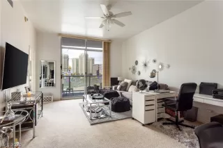 Photo #4: 2236548 Listing 