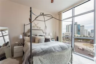 Photo #6: 2236548 Listing 