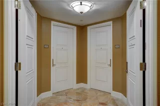 Photo #1: 2236566 Listing