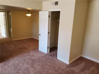 Photo #6: 2236601 Listing