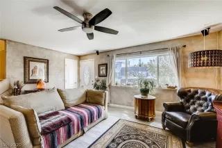 Photo #6: 2236630 Listing