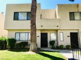 Photo #2: 2236679 Listing 