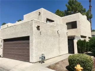 Photo #5: 2236679 Listing 