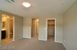 Photo #6: 2236740 Listing