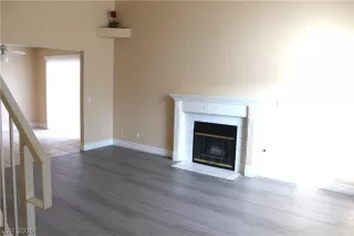 Photo #2: 2236773 Listing