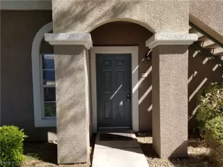 Photo #1: 2236832 Listing