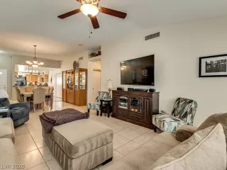 Photo #5: 2236838 Listing 