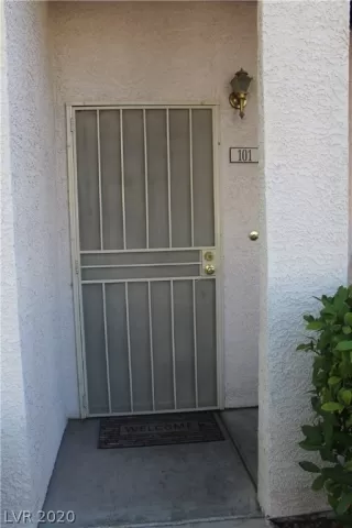 Photo #4: 2236888 Listing 