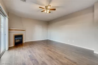 Photo #4: 2236945 Listing 