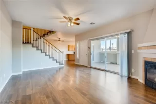 Photo #6: 2236945 Listing 