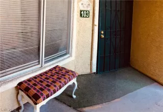 Photo #2: 2236969 Listing