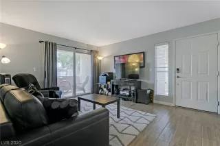 Photo #1: 2236981 Listing