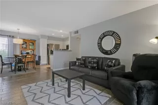 Photo #2: 2236981 Listing