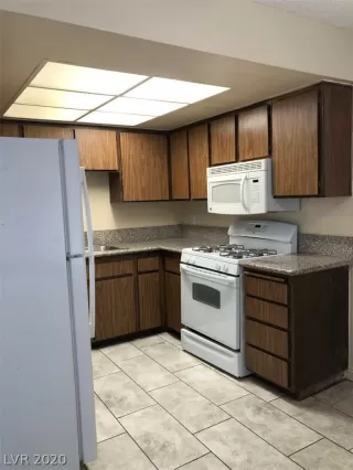 Photo #6: 2237020 Listing 