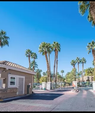 Photo #1: 2237051 Listing 