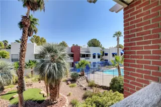 Photo #1: 2237207 Listing