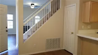 Photo #2: 2237222 Listing 