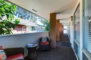 Photo #1: 2237260 Listing 