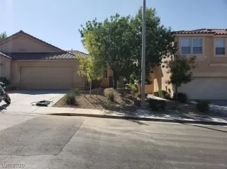 Photo #2: 2237295 Listing