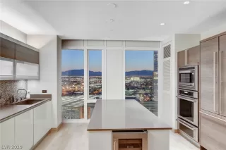 Photo #6: 2237443 Listing