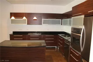 Photo #2: 2237455 Listing 