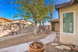 Photo #2: 2237489 Listing