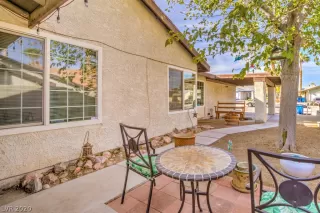 Photo #3: 2237489 Listing