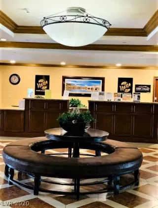 Photo #1: 2237516 Listing