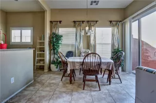 Photo #4: 2237563 Listing 