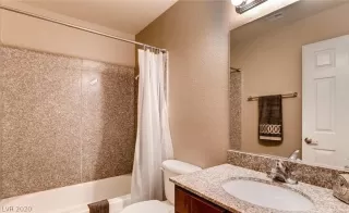 Photo #3: 2237604 Listing 