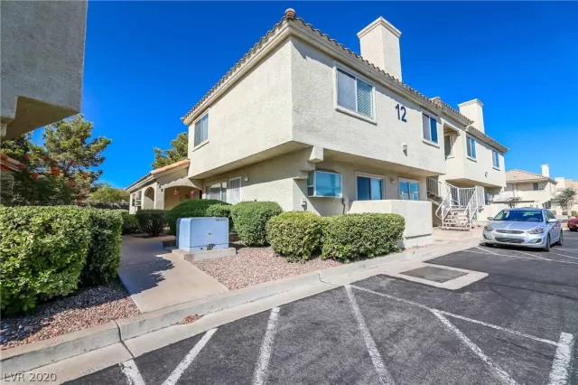 MLS: 2237620 Condo For Sale