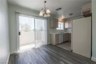 Photo #5: 2237620 Listing 