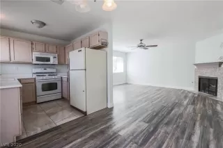 Photo #6: 2237620 Listing 