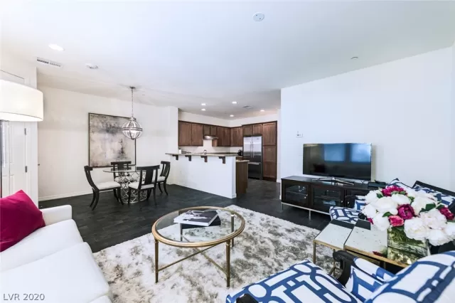 MLS: 2237628 Condo For Sale