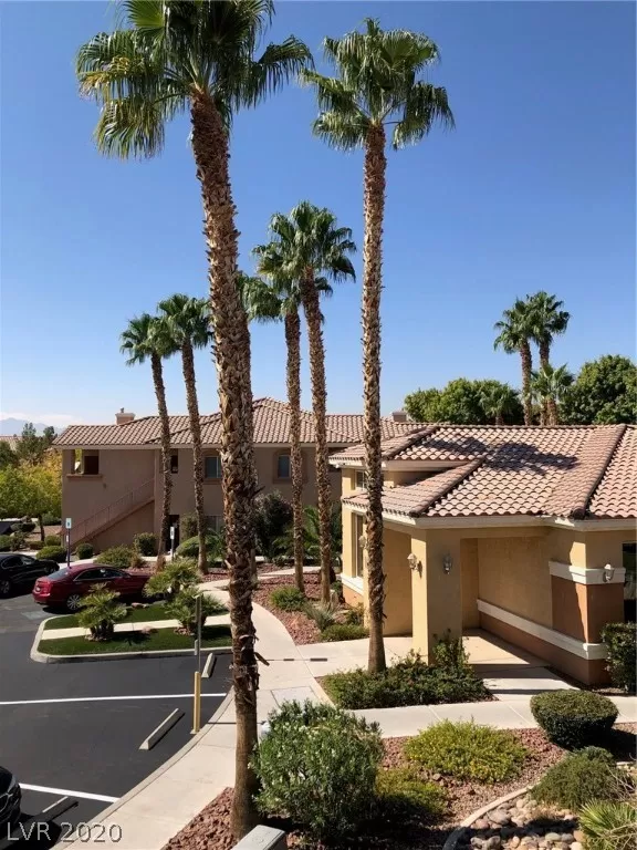 MLS: 2237680 Condo For Sale