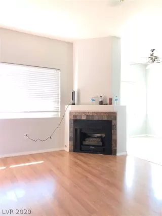 Photo #4: 2237680 Listing 